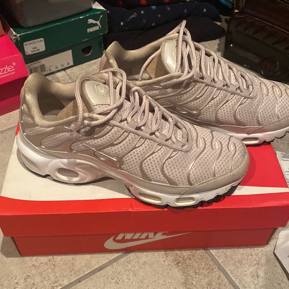 Air max plus